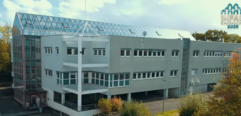 Köln - Bölge Eğitim ve Hafız Merkezi